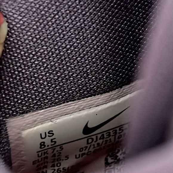 Nike Men’s Basketball Shoes main image 7